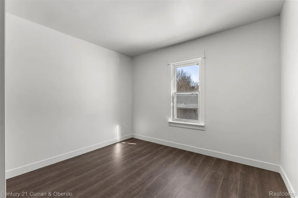 4296 Burgess Road Putnam Township, MI 48169