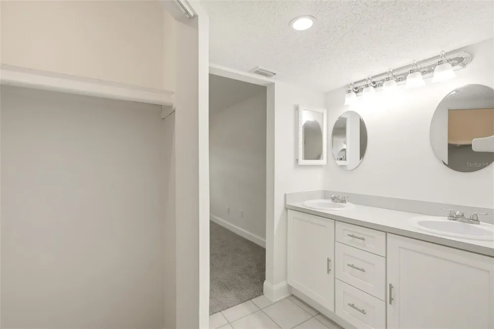 22333 EDGEWATER DRIVE #C2 Punta Gorda, FL 33980