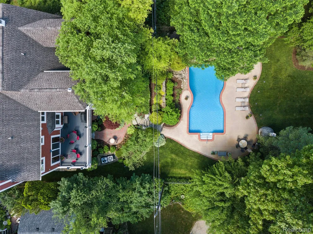 744 Thayer Boulevard Northville City, MI 48167
