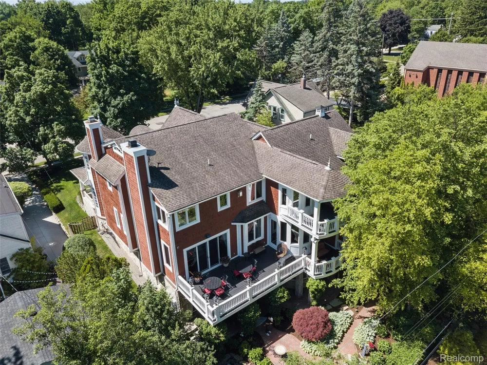744 Thayer Boulevard Northville City, MI 48167
