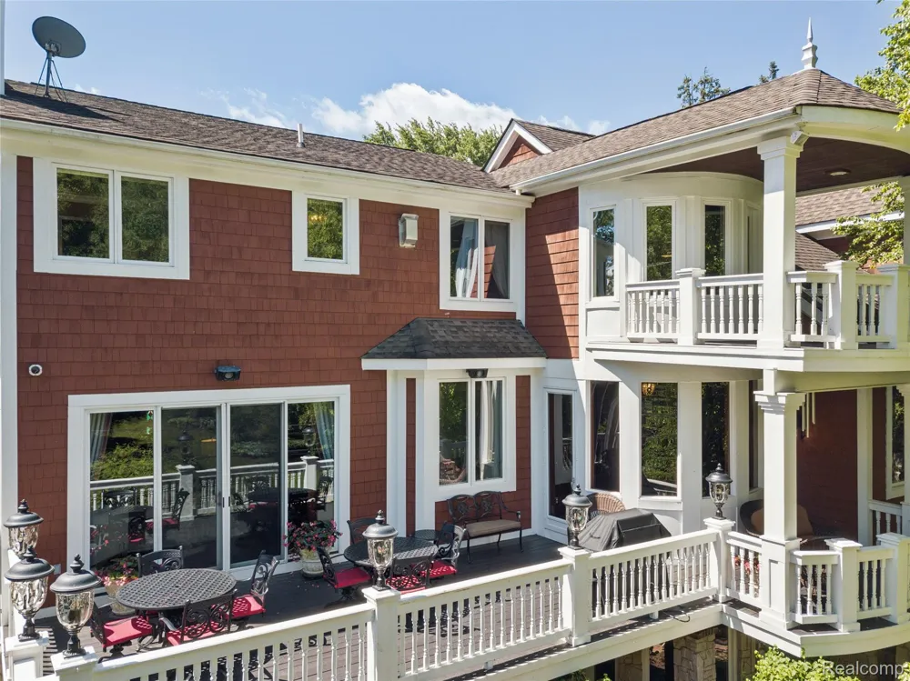 744 Thayer Boulevard Northville City, MI 48167