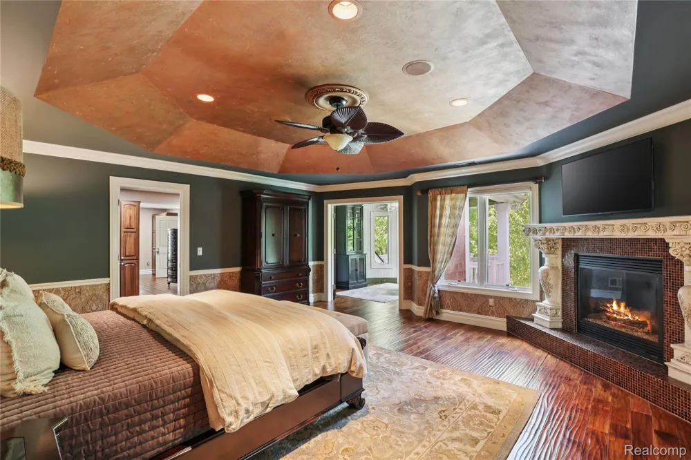 744 Thayer Boulevard Northville City, MI 48167