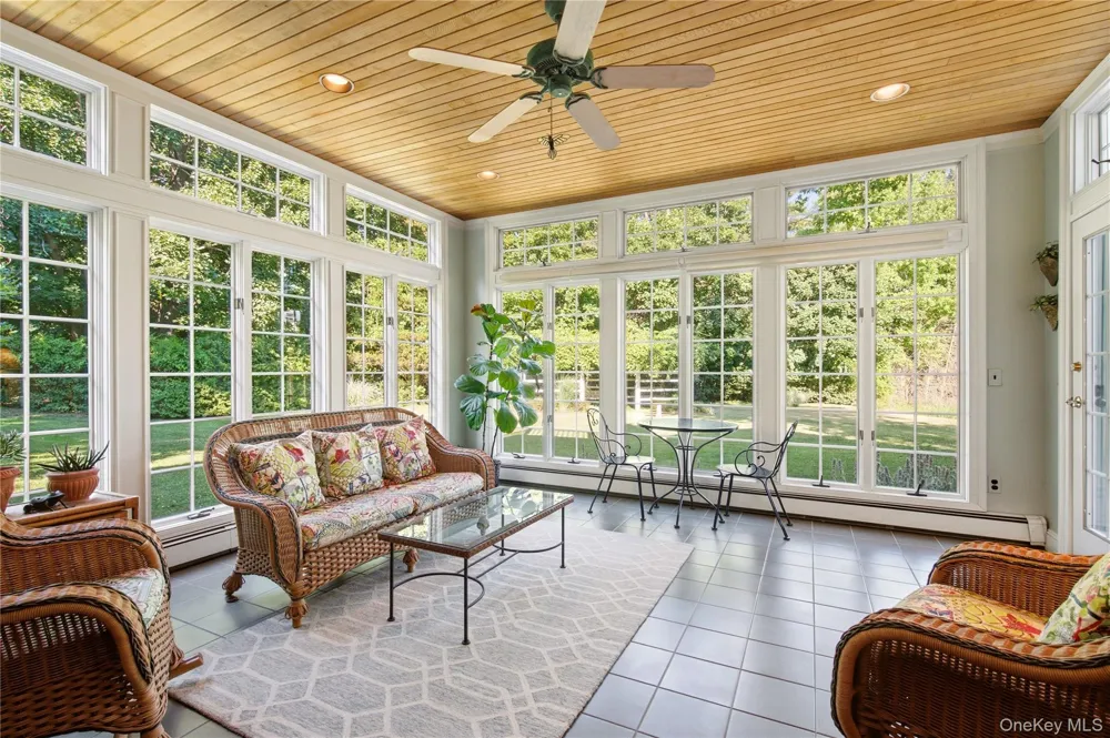 54 Snake Hill Road Cold Spring Harbor, NY 11724