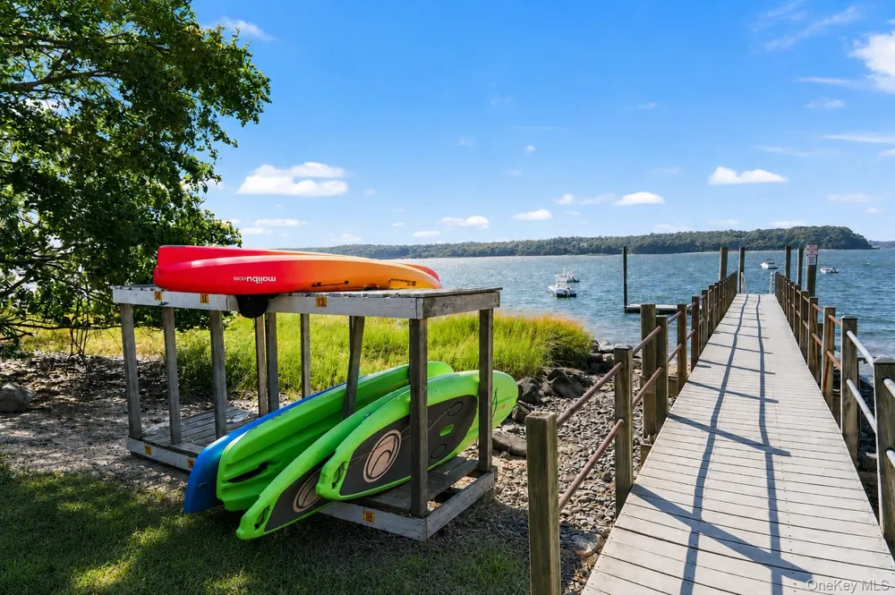 54 Snake Hill Road Cold Spring Harbor, NY 11724