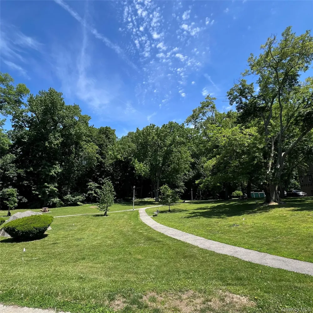 35 Chatsworth Avenue #1J Larchmont, NY 10538