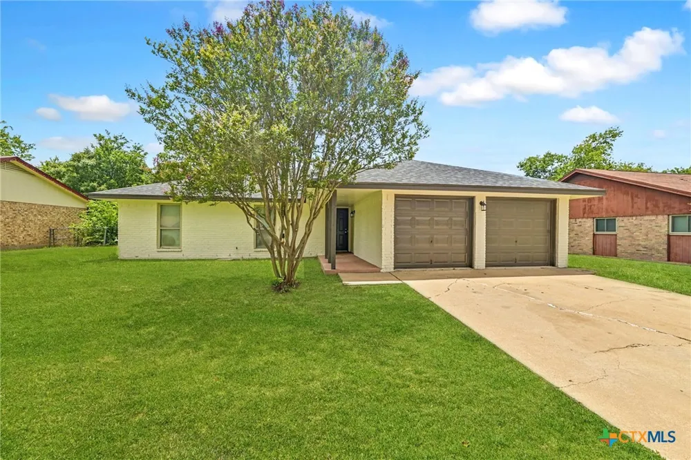 1404 Farhills Drive Killeen, TX 76549