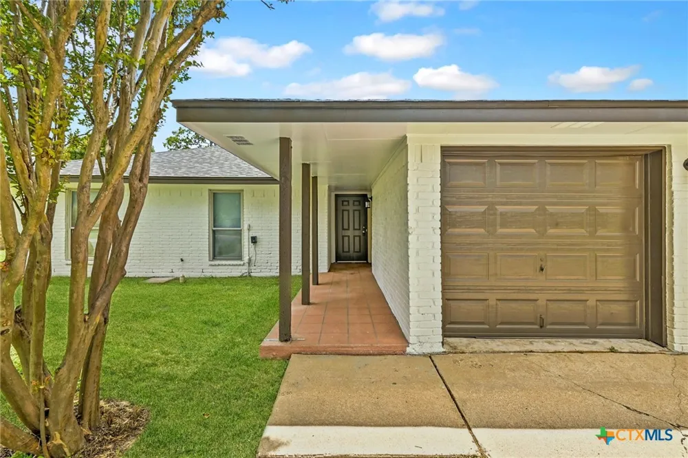 1404 Farhills Drive Killeen, TX 76549