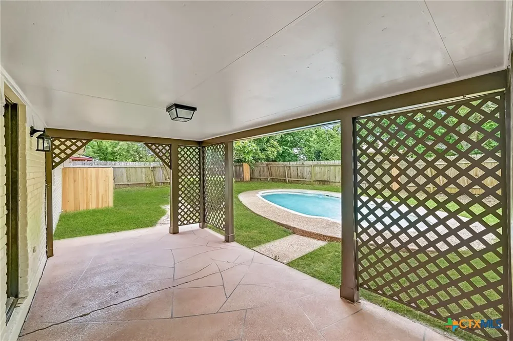 1404 Farhills Drive Killeen, TX 76549
