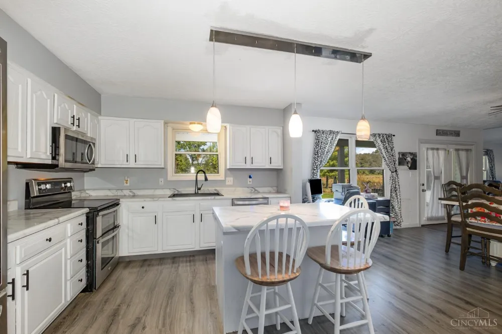 781 S High Street Mt Orab, OH 45154