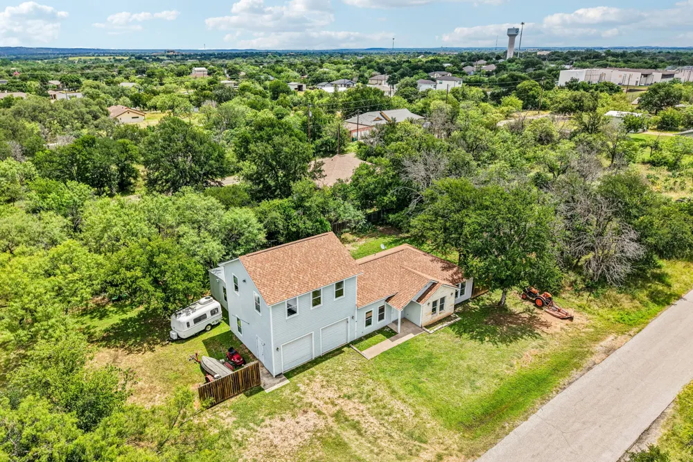 164 Southwood Drive Granite Shoals, TX 78654