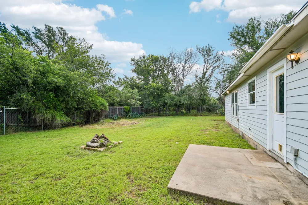 164 Southwood Drive Granite Shoals, TX 78654
