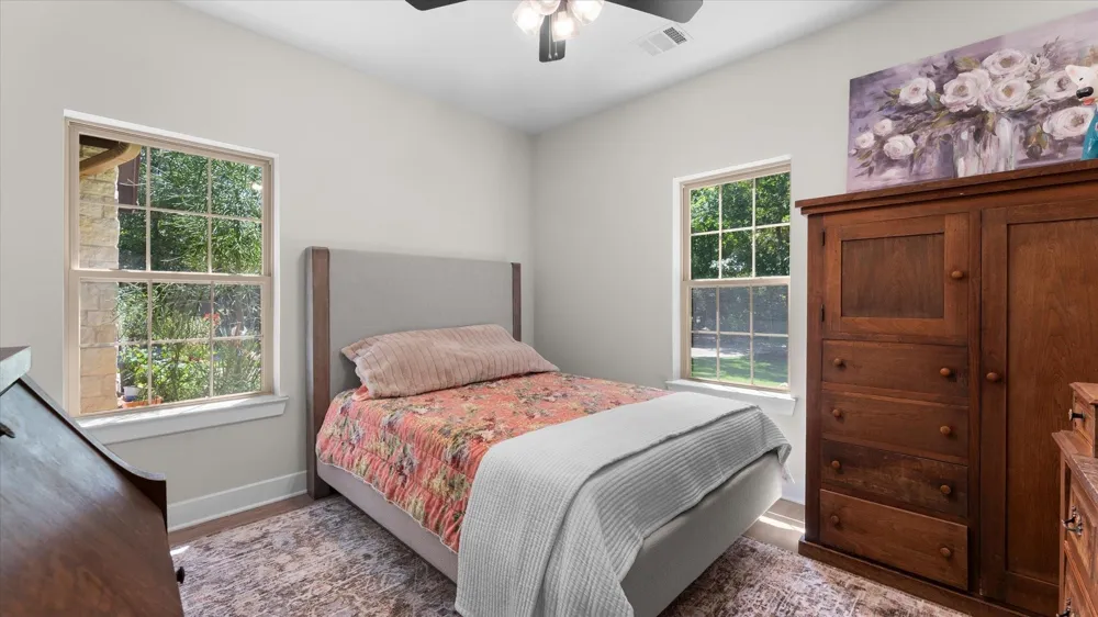 9698 Pioneer Trace Conroe, TX 77303