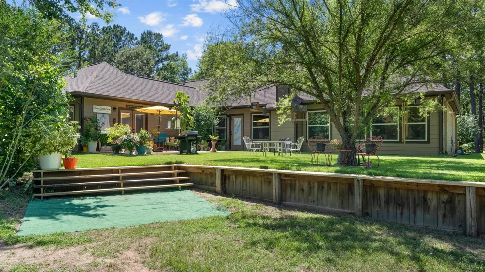 9698 Pioneer Trace Conroe, TX 77303