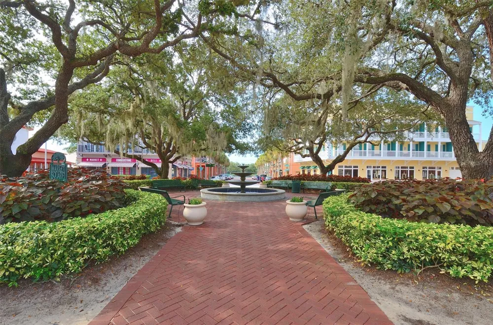 193 LONGVIEW AVENUE #103 Celebration, FL 34747