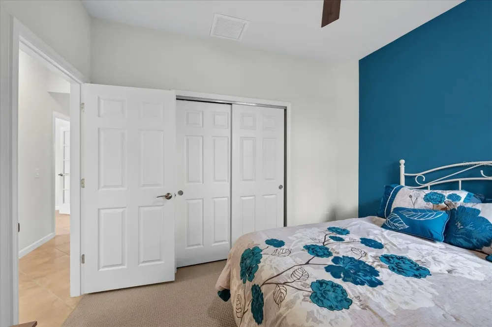 17658 CAMDEN DRIVE Bradenton, FL 34202