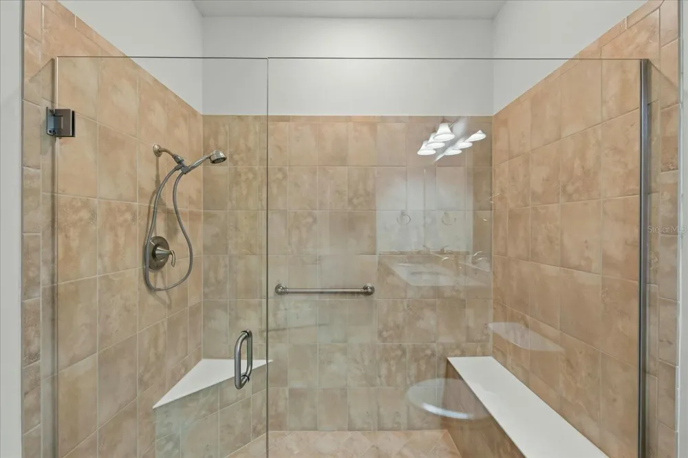 17658 CAMDEN DRIVE Bradenton, FL 34202
