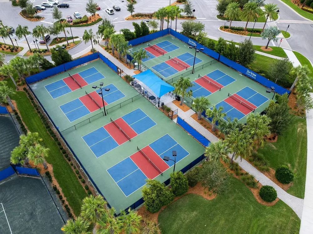 17658 CAMDEN DRIVE Bradenton, FL 34202