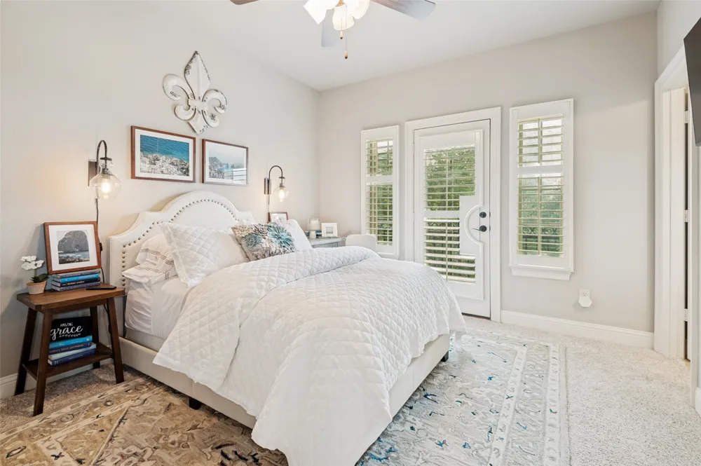 4021 Winsor Drive Farmers Branch, TX 75244