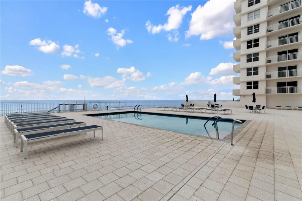 4511 S Ocean Boulevard #805 Highland Beach, FL 33487