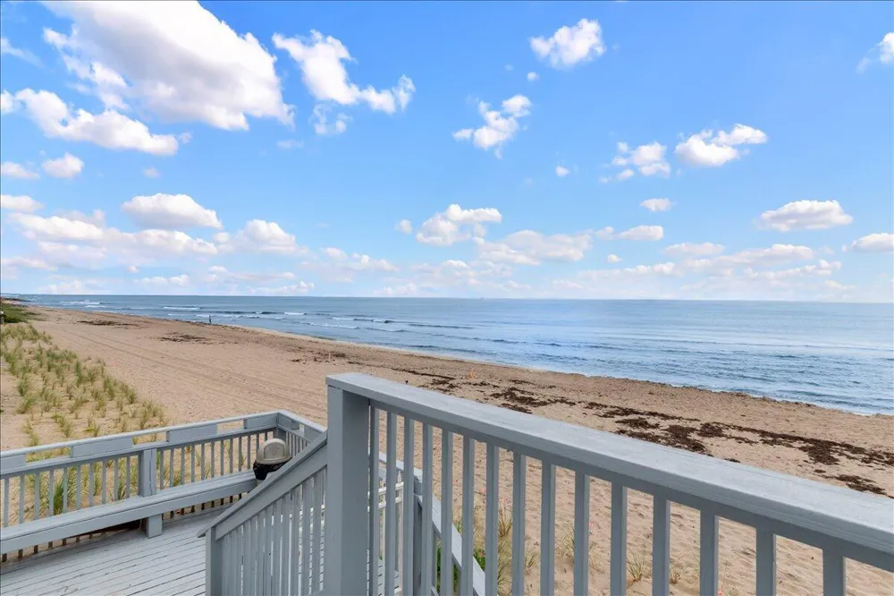 4511 S Ocean Boulevard #805 Highland Beach, FL 33487