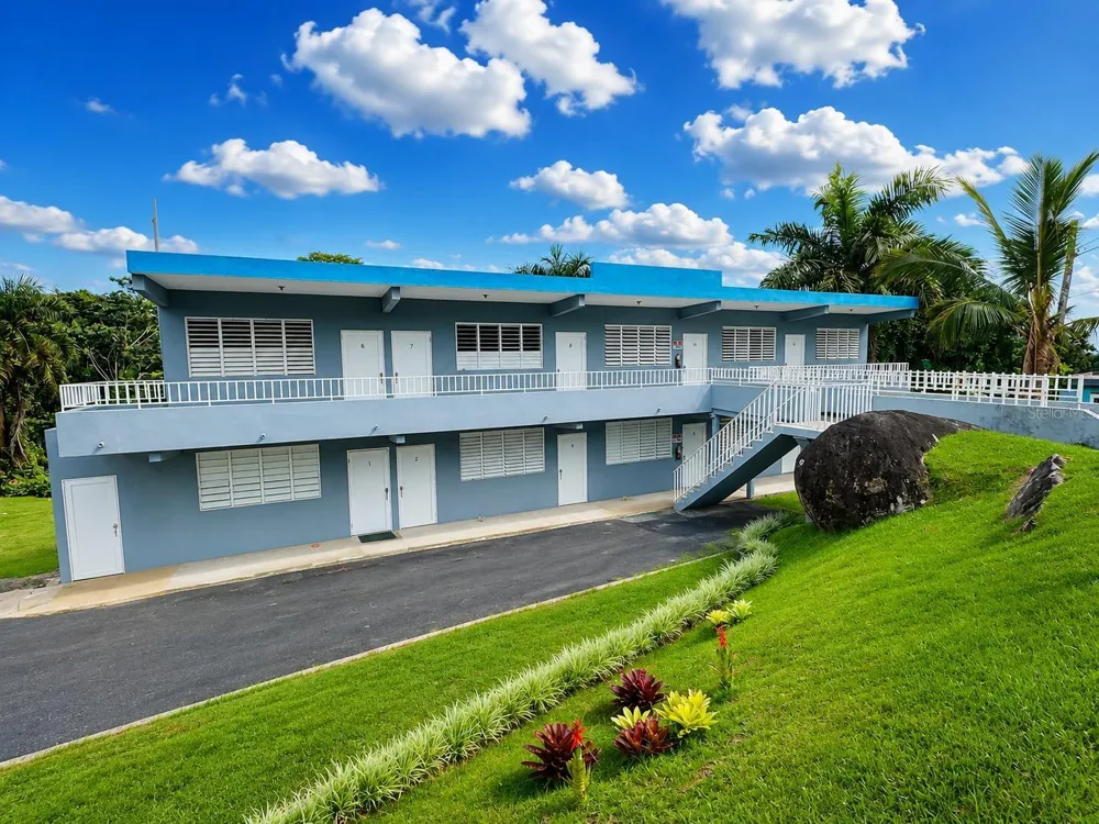CARR. 908 KM 9.4 BO. TEJAS APT. #7 Humacao, PR 00791