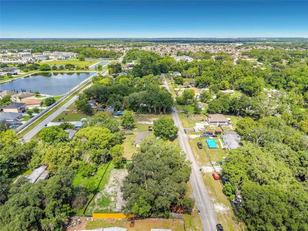 15832 BERMUDA STREET Orlando, FL 32828