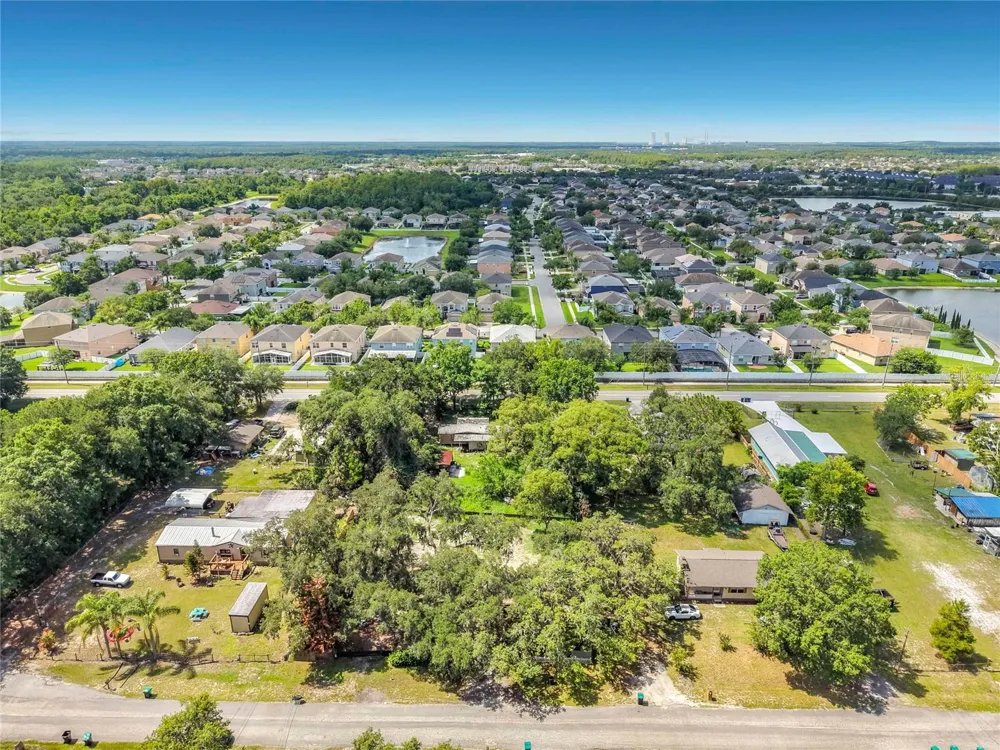 15832 BERMUDA STREET Orlando, FL 32828