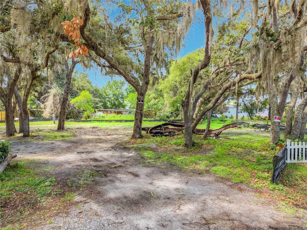 15832 BERMUDA STREET Orlando, FL 32828