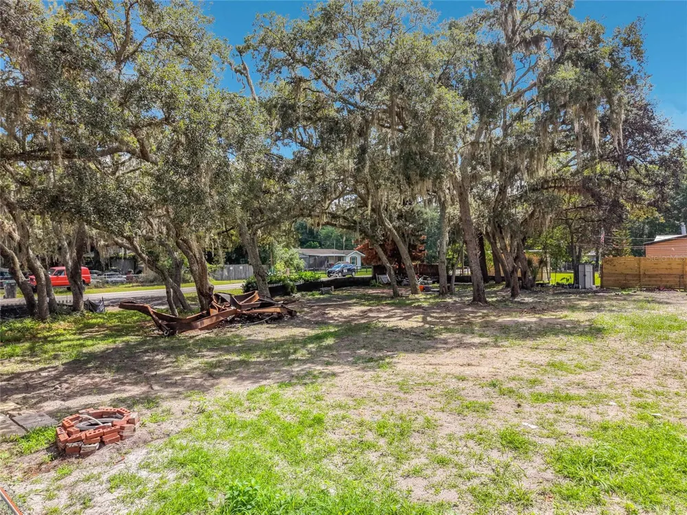 15832 BERMUDA STREET Orlando, FL 32828