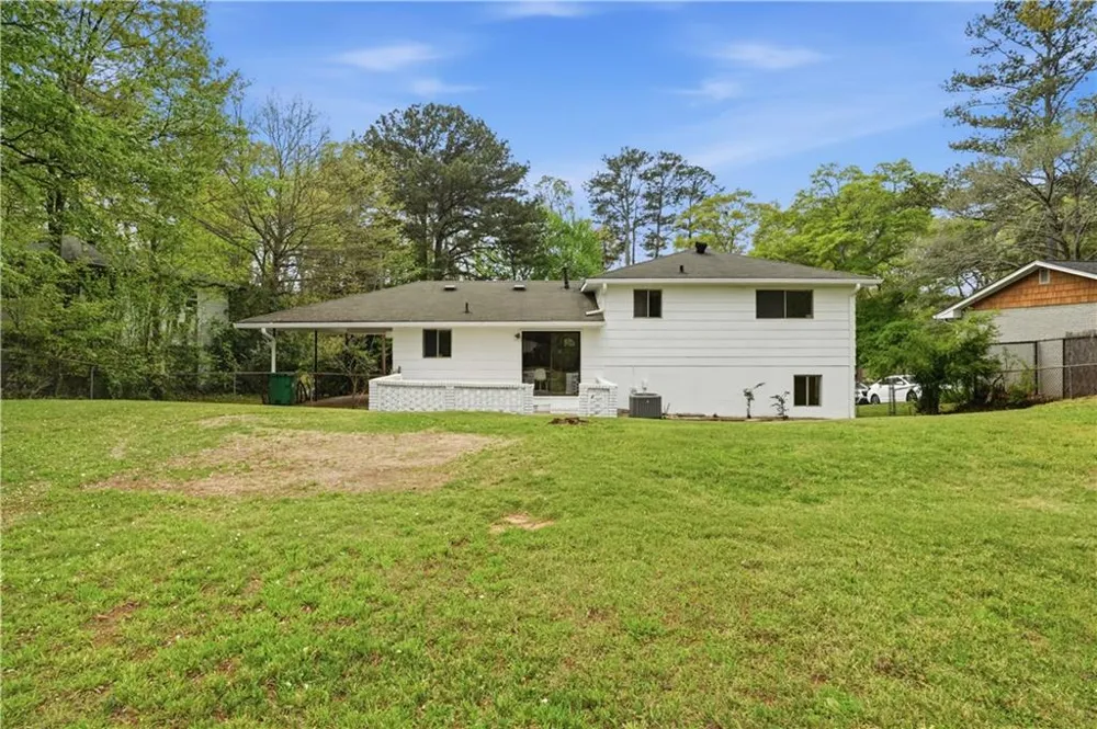 1143 Creekdale Drive Clarkston, GA 30021