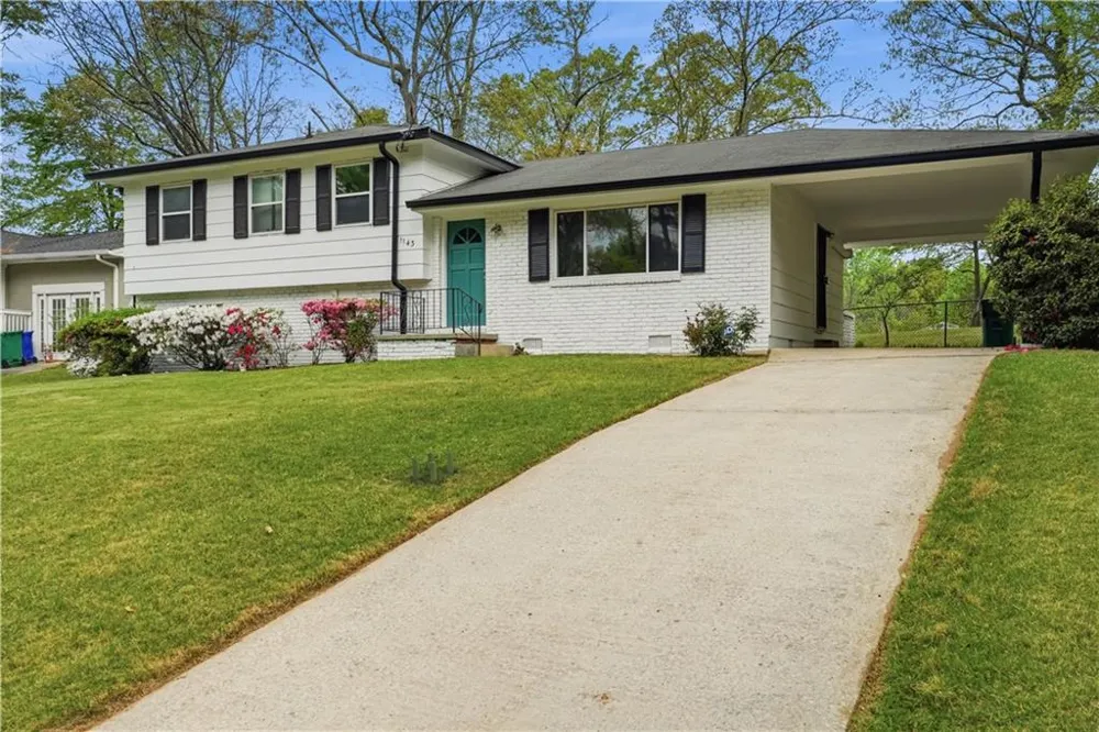 1143 Creekdale Drive Clarkston, GA 30021