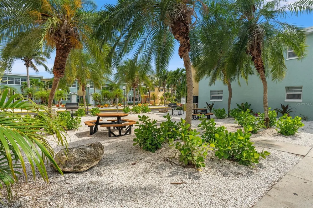 19417 GULF BOULEVARD #C106 Indian Rocks Beach, FL 33785