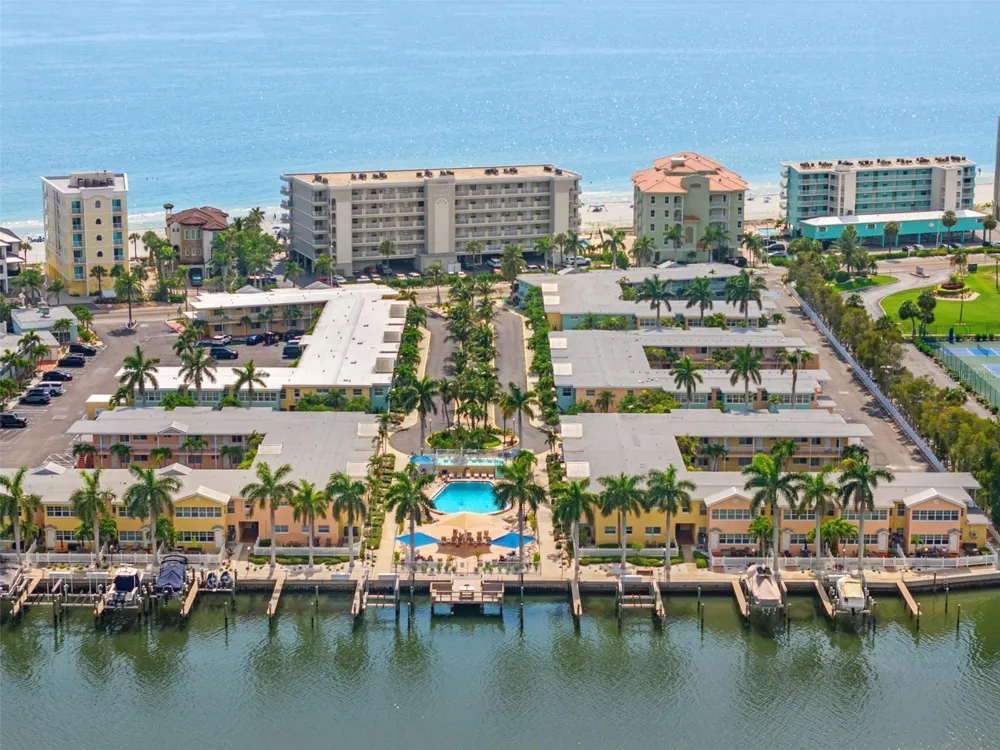 19417 GULF BOULEVARD #C106 Indian Rocks Beach, FL 33785