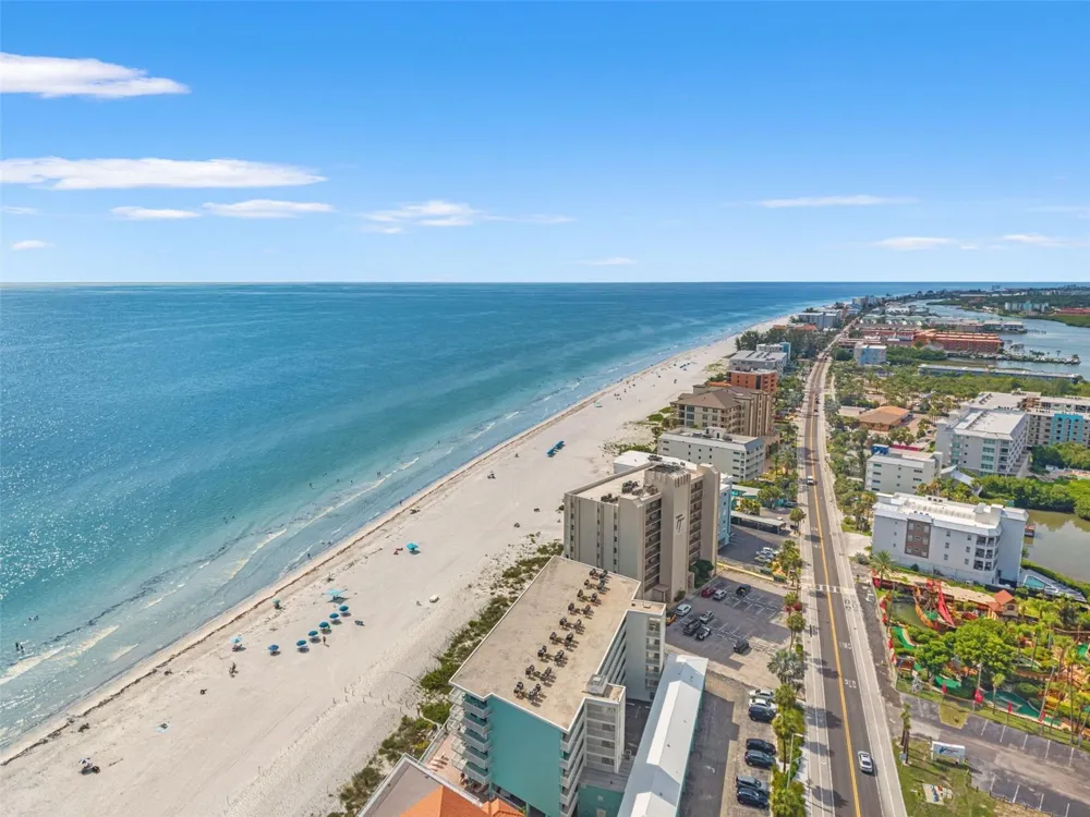 19417 GULF BOULEVARD #C106 Indian Rocks Beach, FL 33785
