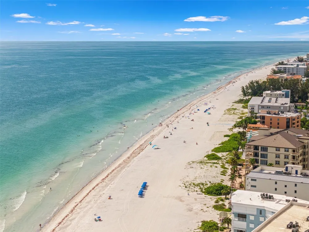 19417 GULF BOULEVARD #C106 Indian Rocks Beach, FL 33785