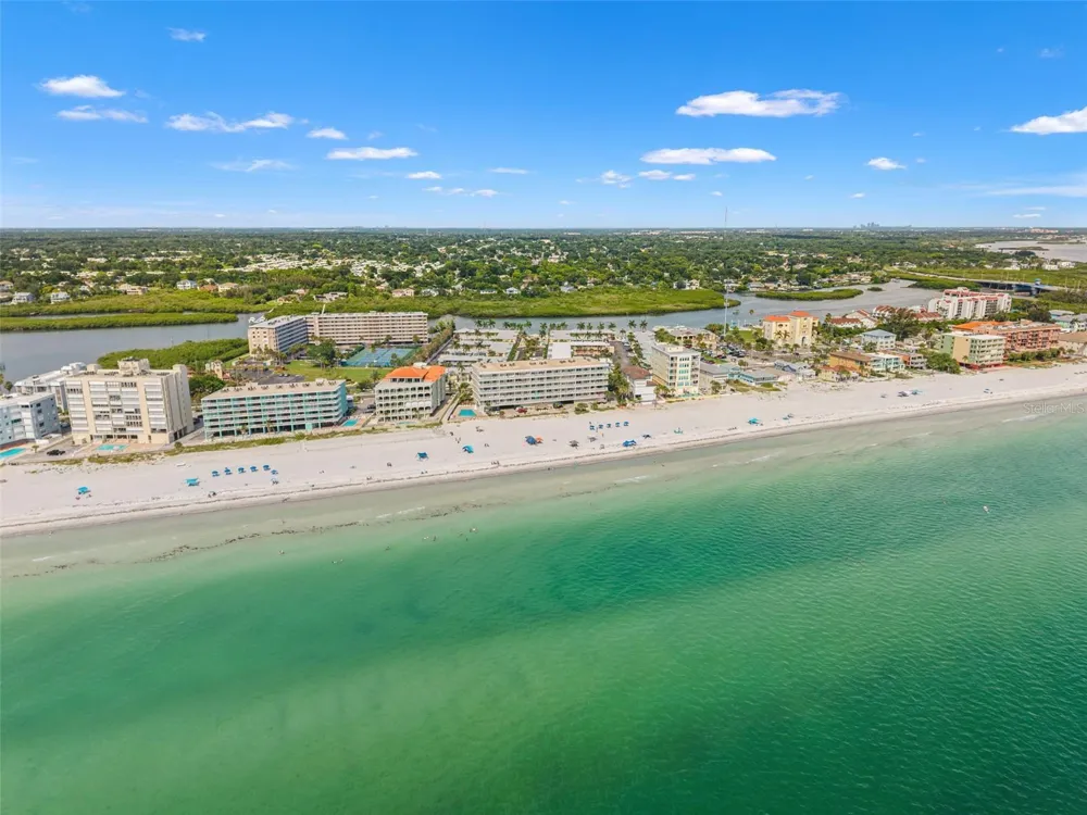 19417 GULF BOULEVARD #C106 Indian Rocks Beach, FL 33785