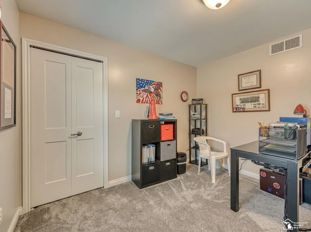 5019 Skylark Drive Monroe Charter Township, MI 48161