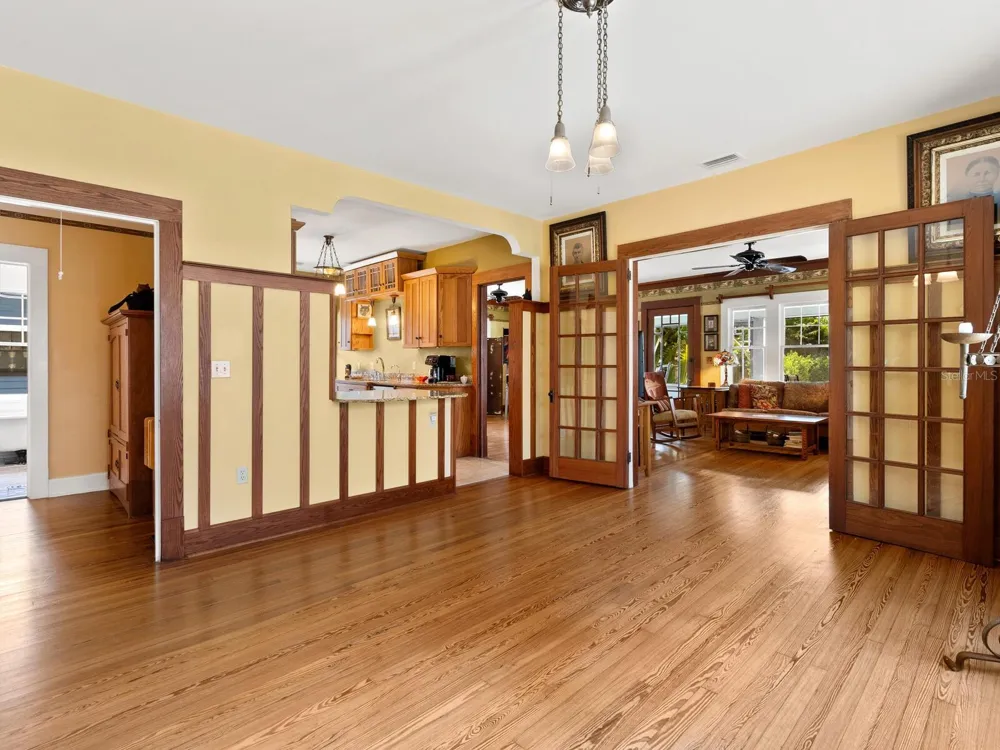 2322 7TH AVENUE W Bradenton, FL 34205