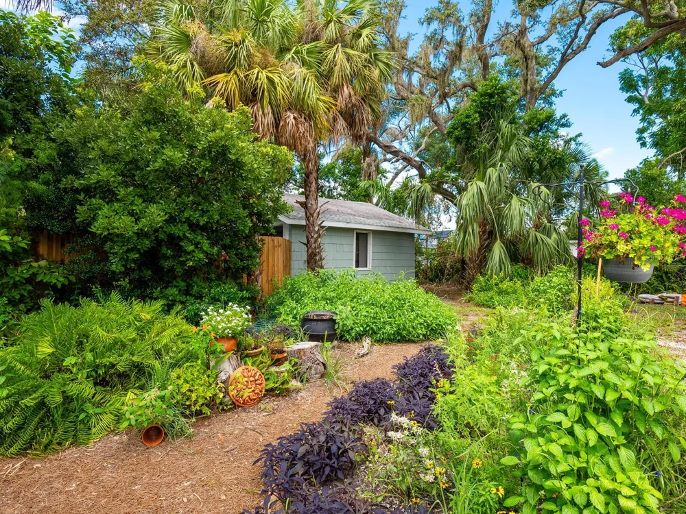 2322 7TH AVENUE W Bradenton, FL 34205