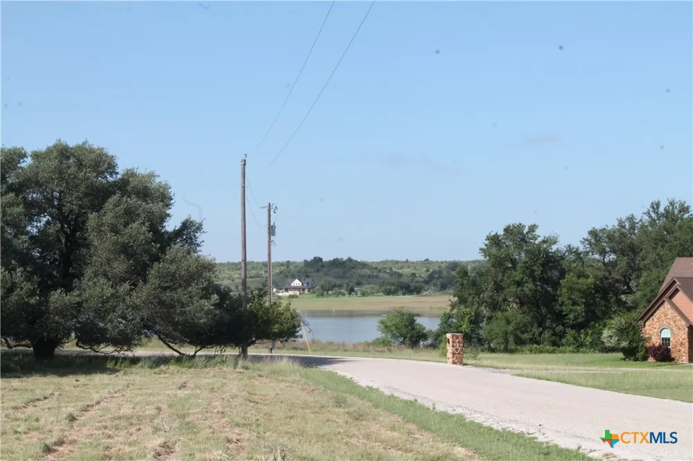 688 Comanche Lake Road Comanche, TX 76442