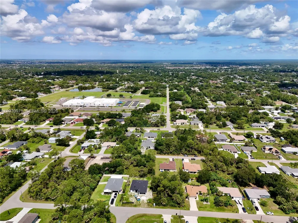 NANTUCKET TER North Port, FL 34286