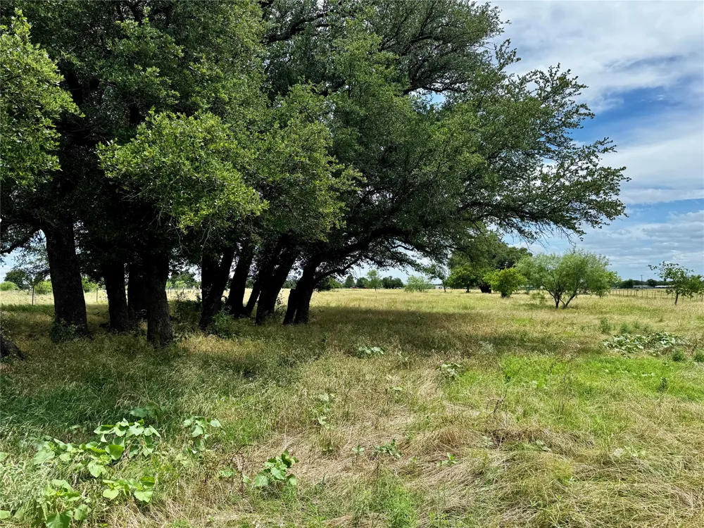 HAYES ROAD Mineral Wells, TX 76067