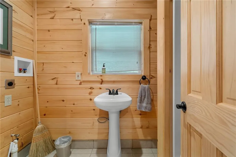 365 Lower Star Creek Road Morganton, GA 30560