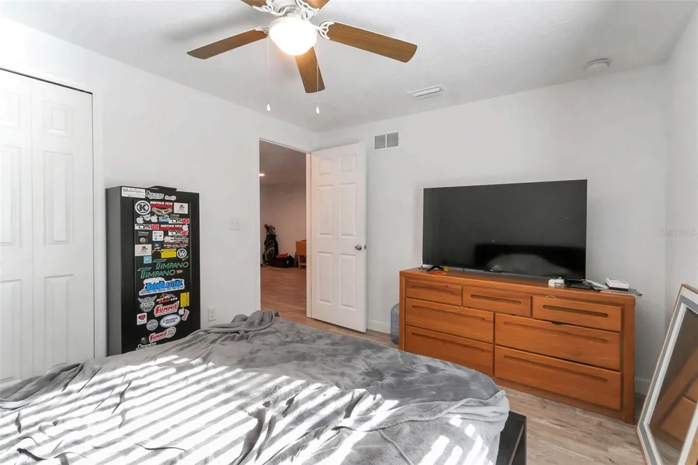 923 OXFORD STREET Longwood, FL 32750