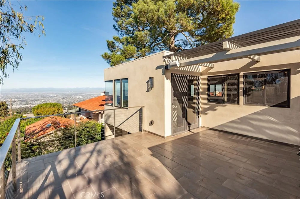 6085 Woodfern Drive Rancho Palos Verdes, CA 90275