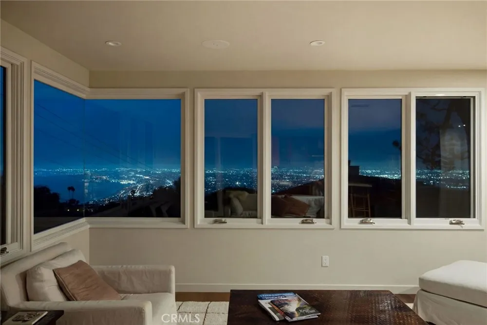 6085 Woodfern Drive Rancho Palos Verdes, CA 90275