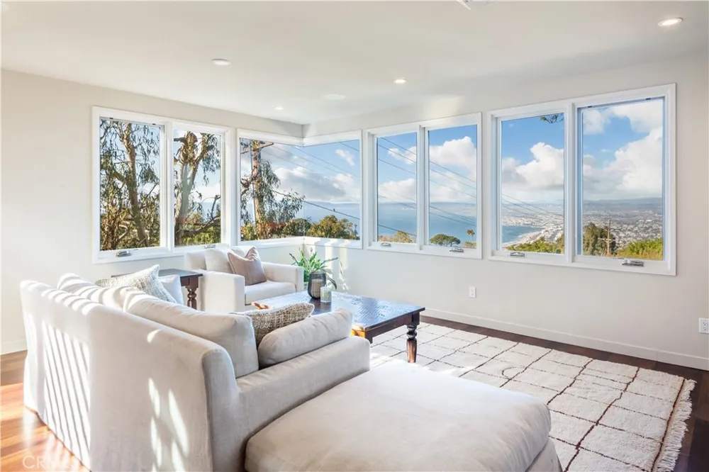 6085 Woodfern Drive Rancho Palos Verdes, CA 90275