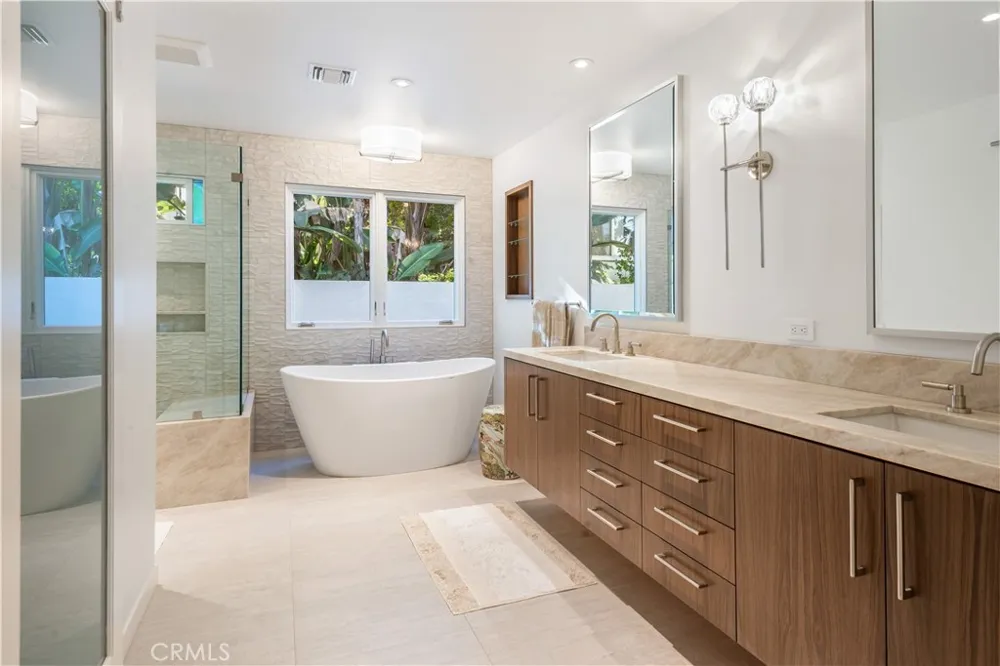 6085 Woodfern Drive Rancho Palos Verdes, CA 90275