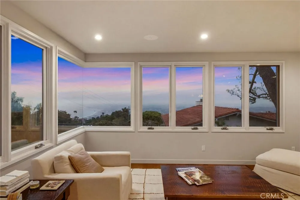 6085 Woodfern Drive Rancho Palos Verdes, CA 90275