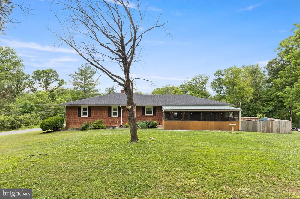 149 DUNGADIN ROAD Front Royal, VA 22630